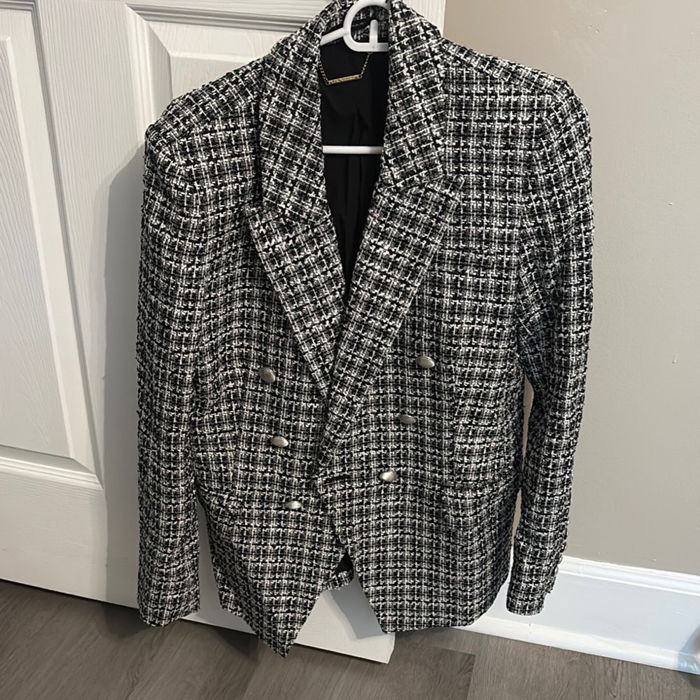 Elie Tahari Black and White Plaid Blazer